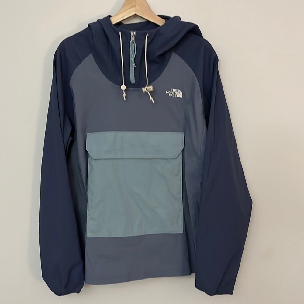 North Face Fanorak Windbreaker M